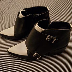 BW ankle boots
